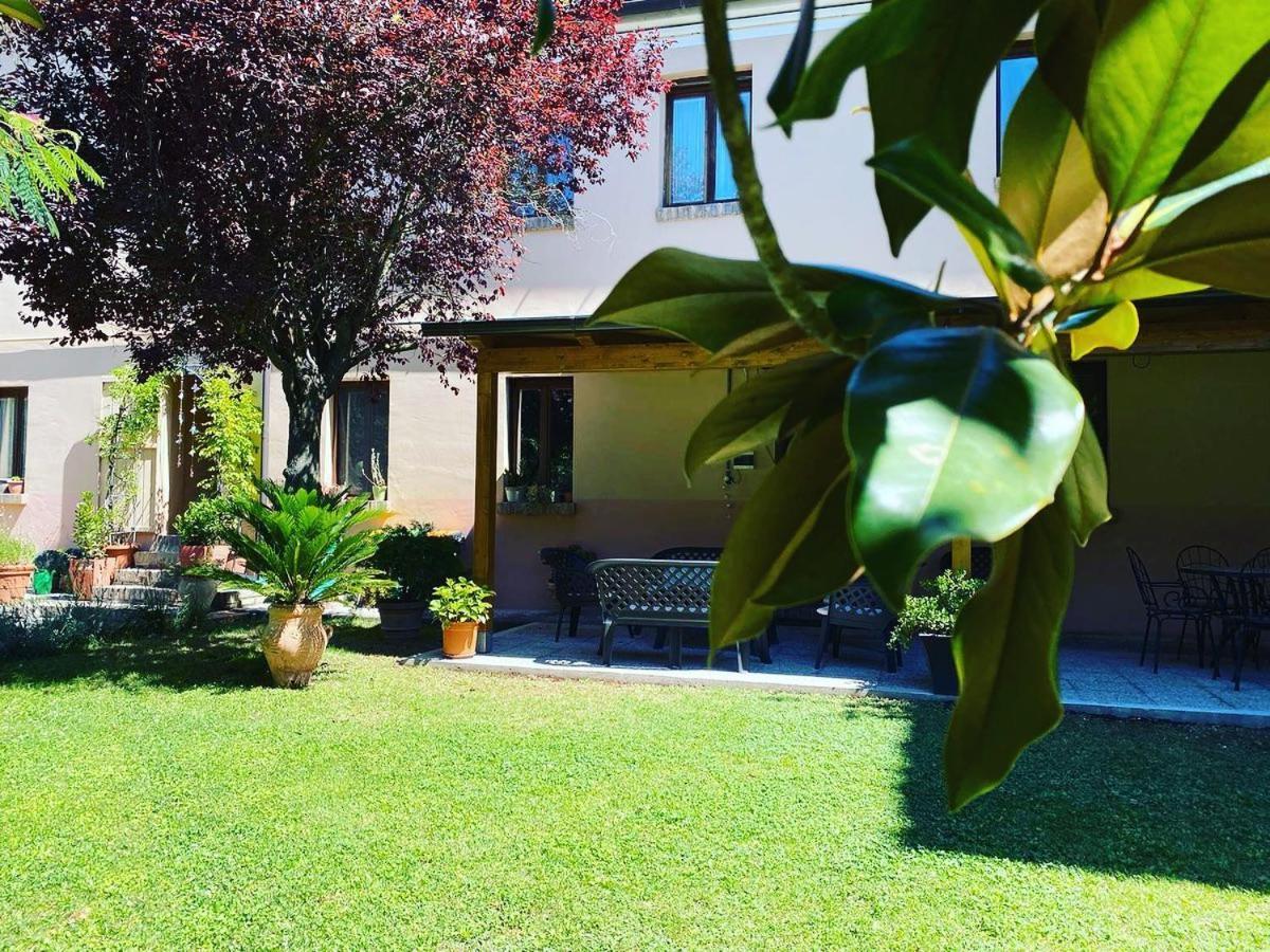 פבריאנו Hotel Borgo Antico מראה חיצוני תמונה