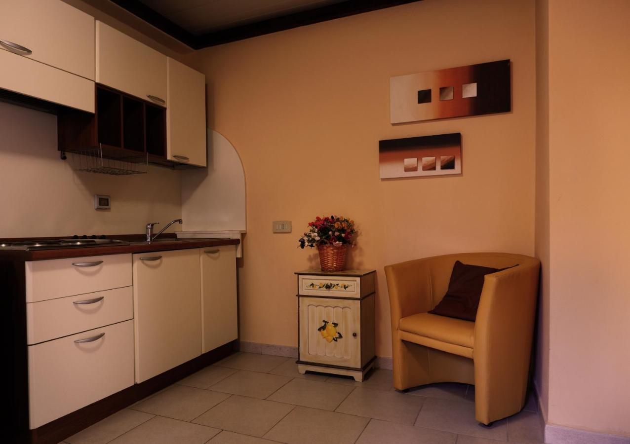 פבריאנו Hotel Borgo Antico מראה חיצוני תמונה