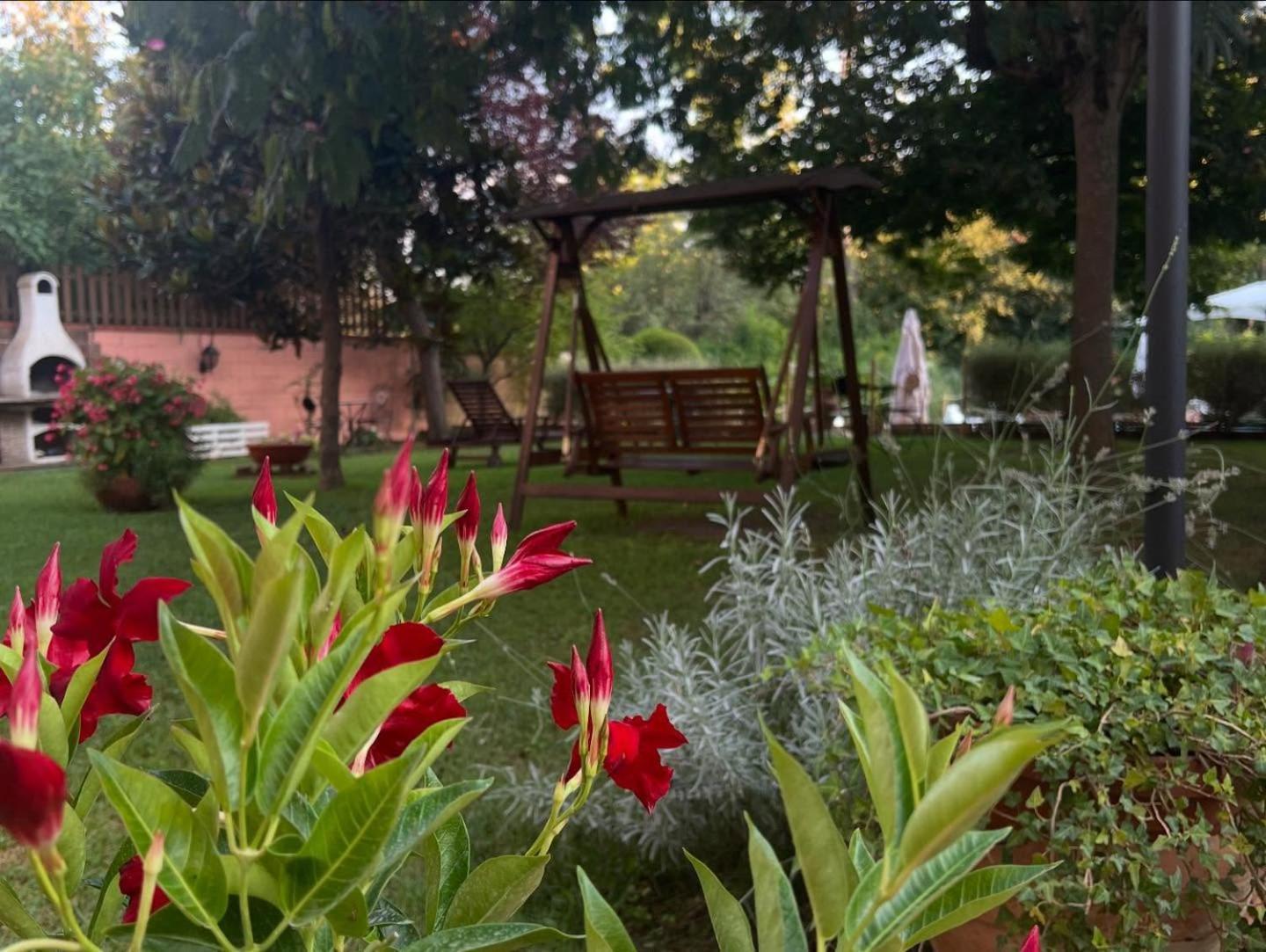פבריאנו Hotel Borgo Antico מראה חיצוני תמונה