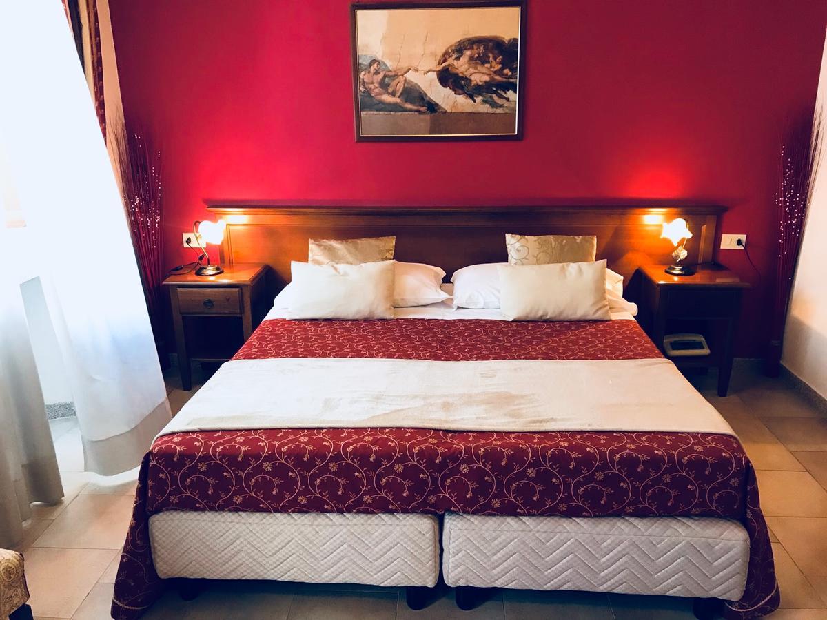 פבריאנו Hotel Borgo Antico מראה חיצוני תמונה